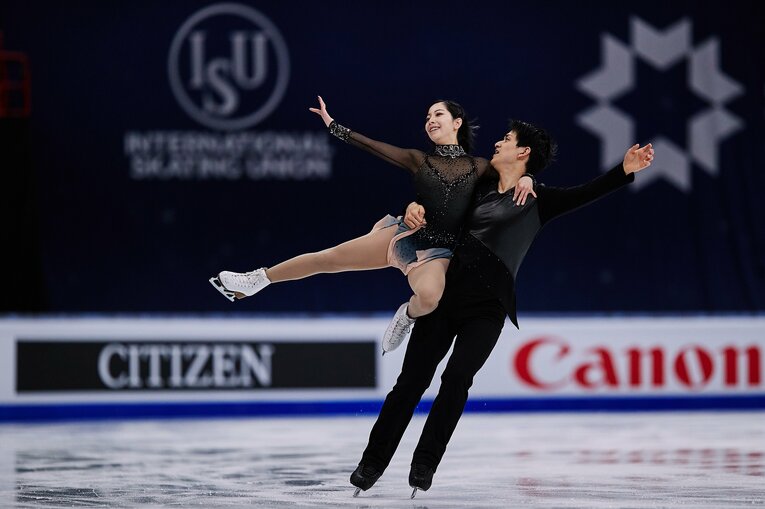 2021年の2人の演技　©Getty Images