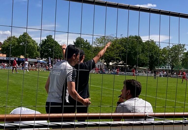 長谷部コーチ　©Kichinosuke Nakano