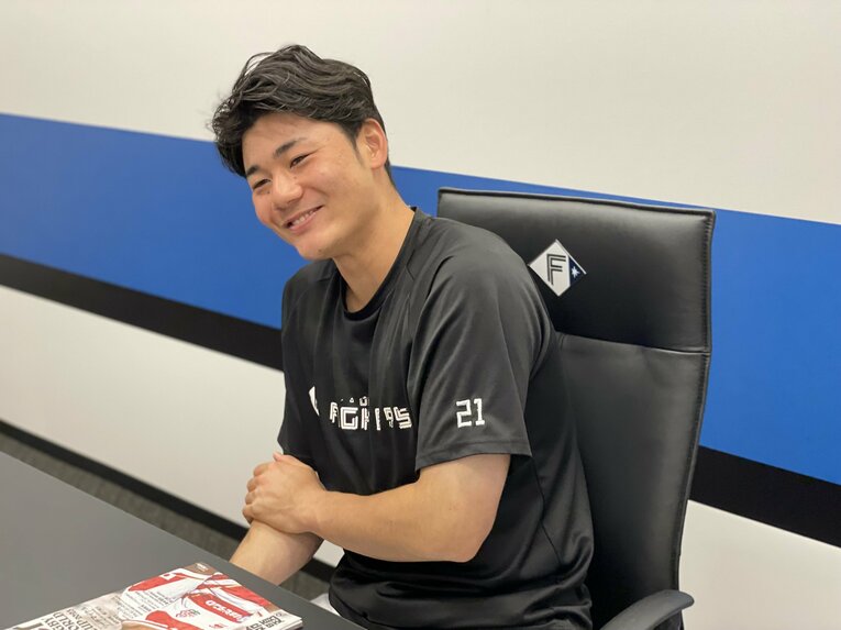 2003年W杯はまだ4歳だったはずだが、ウィルキンソンの衝撃が忘れられないと語る清宮。「あとはダン・カーターもかっこいいですよね」……ラグビートークは実に楽しそうだ