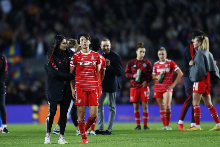W杯ブラジル戦のウラで「バルサ女子がカンプノウで4万6967人」盛況なワケ… メッシ後に君臨する“女王”、熊谷紗希が見せた悔しさ(83)