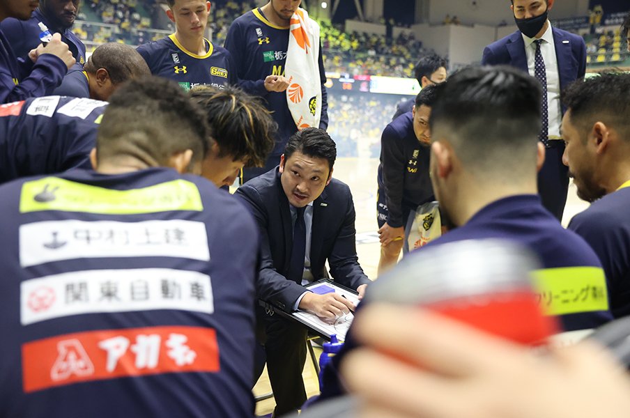宇都宮ブレックスのHCが「全選手」を出場させる理由 「試合には出ず『練習は頑張れ!』では厳しい」<Number Web> photograph by TOCHIGI BREX INC.