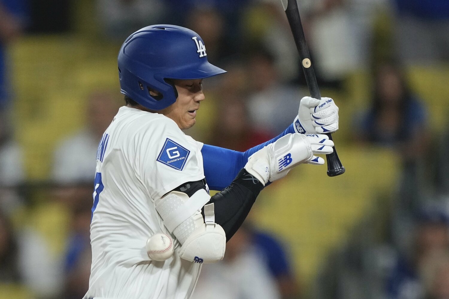 パドレスとの4連戦で大谷が浴びた2個目の死球　©AP/AFLO