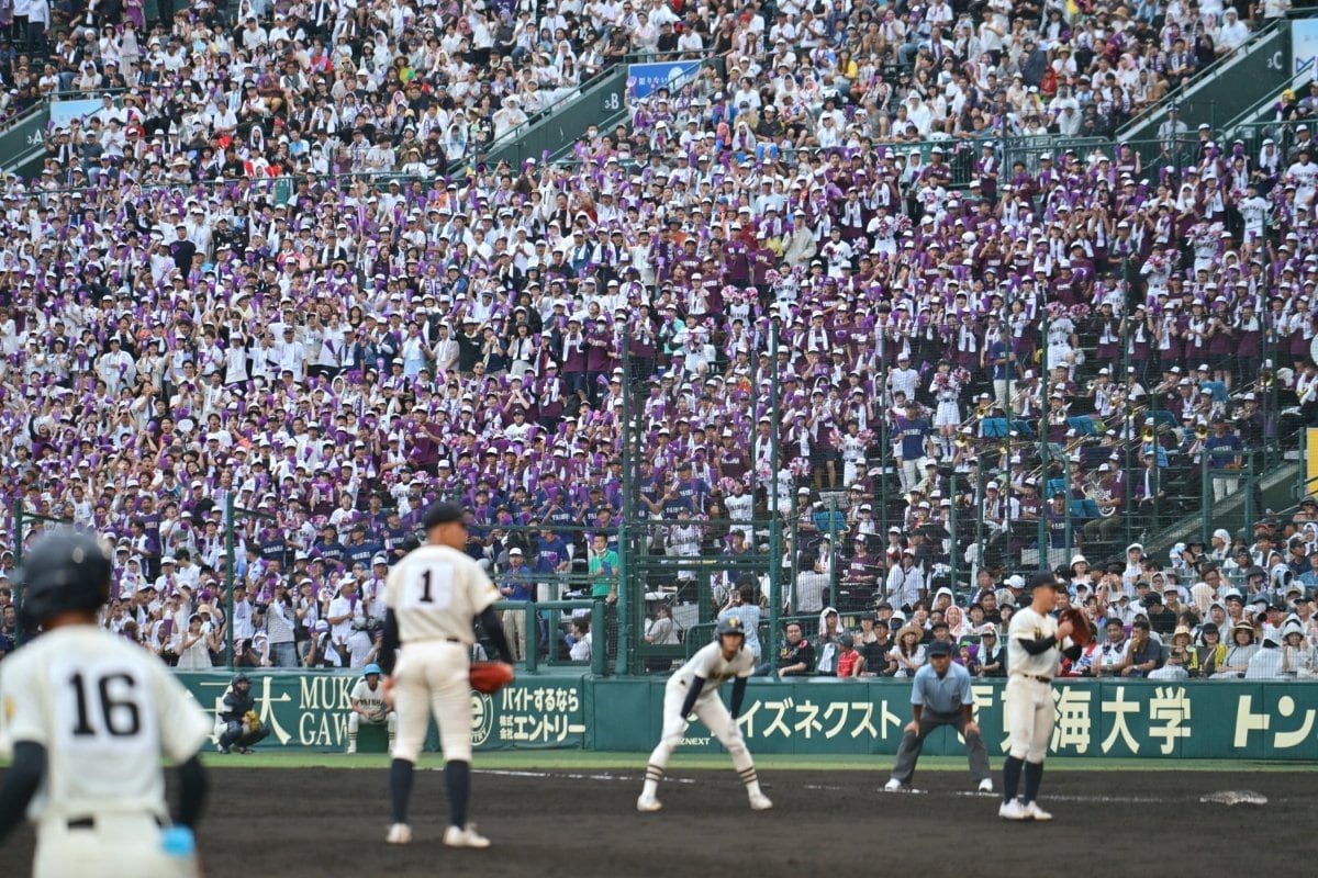 スタンドからの応援も盛り上がっている今夏の甲子園　©Hideki Sugiyama