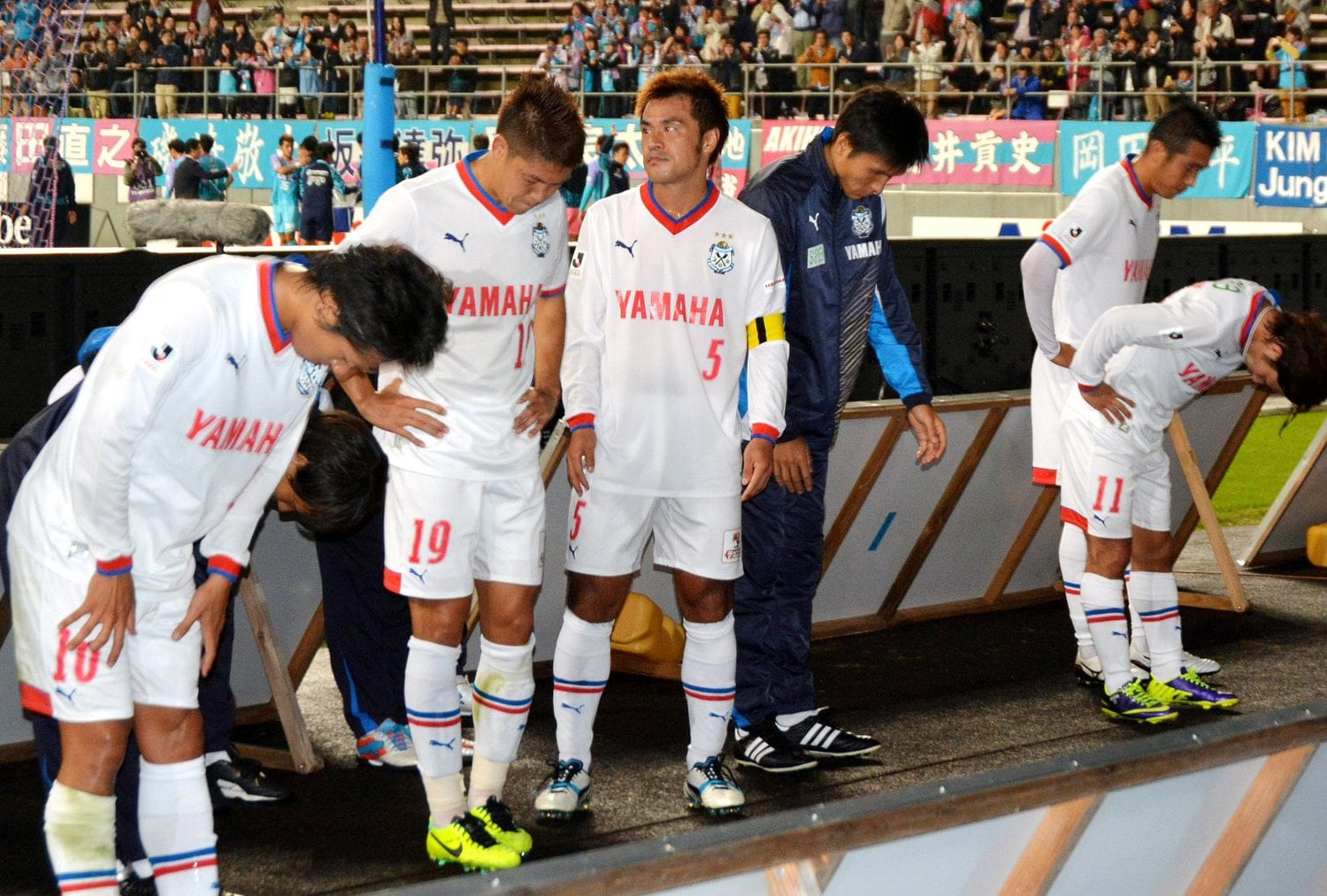 2013年には、クラブ史上初となったJ2降格を経験。J2で1年を戦ったのち、FC東京へ移籍する　©JIJI PRESS