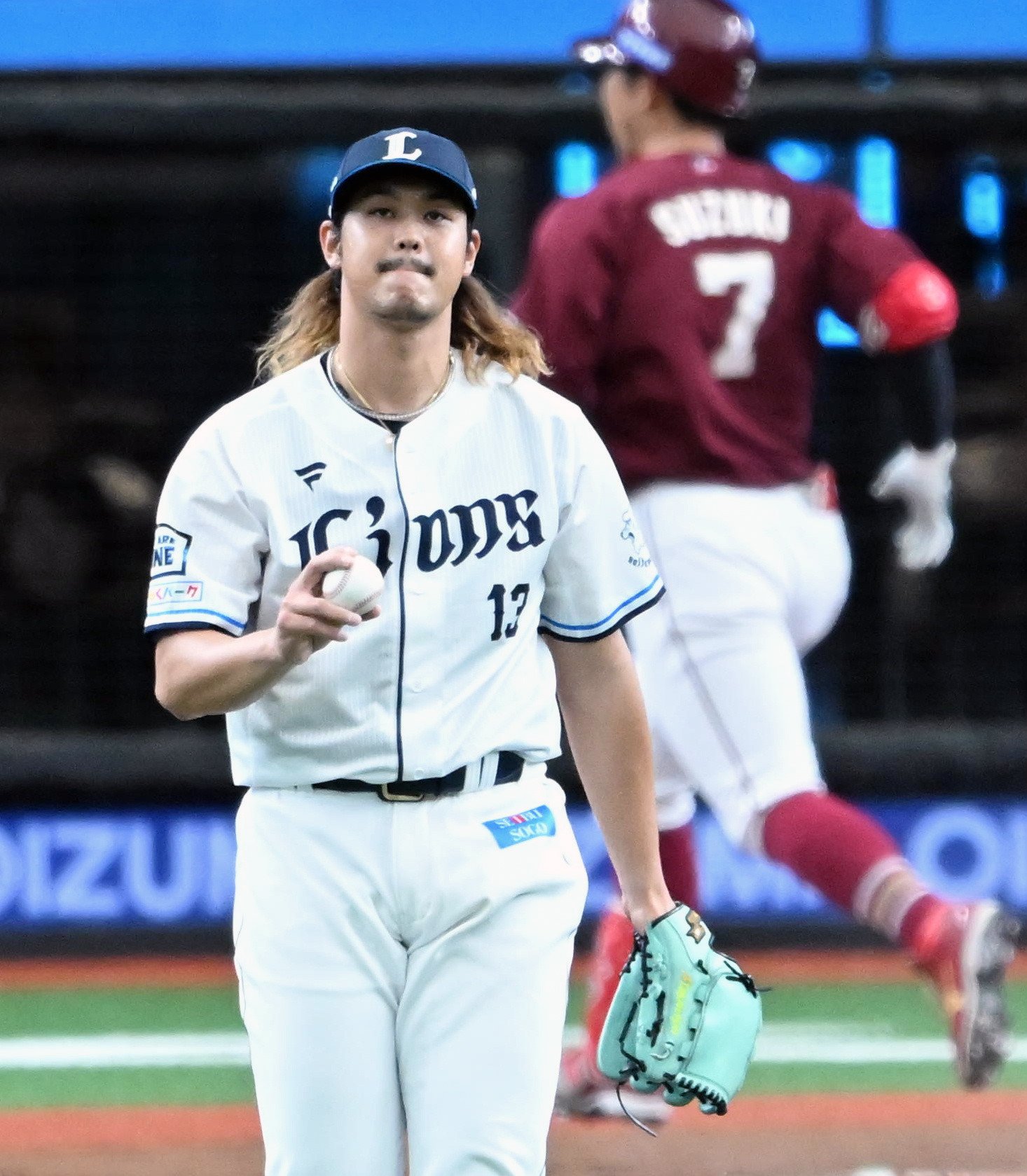 5月13日の楽天戦では被打を浴びながらも、粘りのピッチングで今季4勝目をマーク　©︎JIJI PRESS