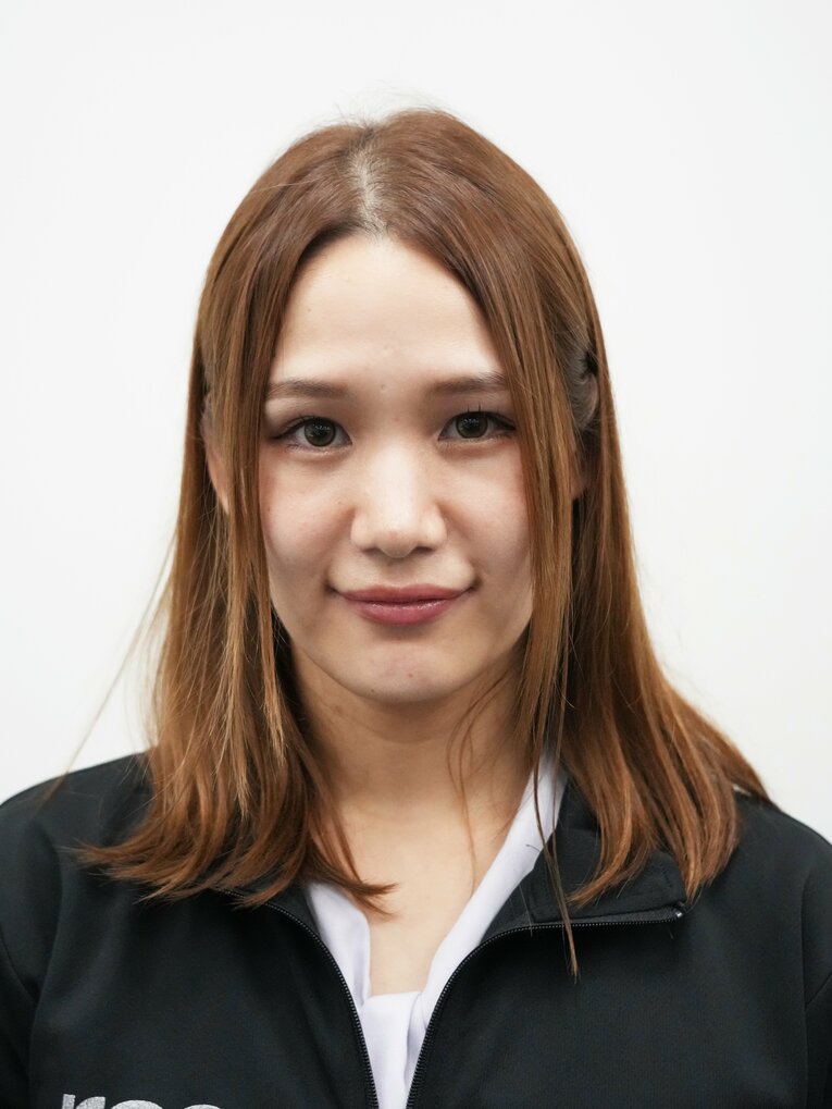 翔月なつみ。背番号28　©Essei Hara