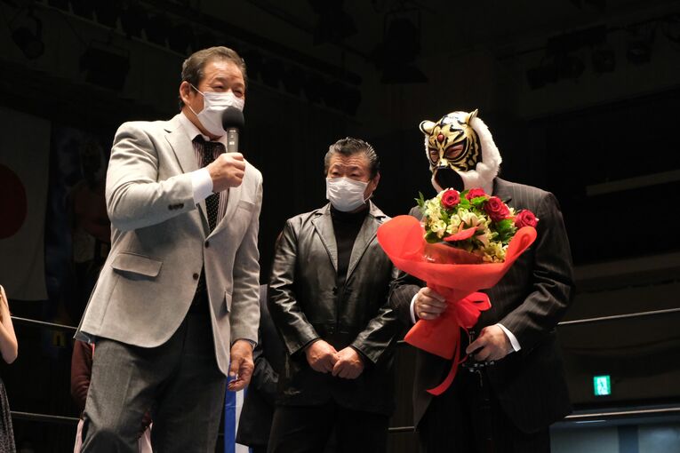 「タイガー・クイーンの涙を見た」佐山聡考案の“新技”で勝利も…彩羽匠戦で崩れかけた女性版タイガーマスクの“謎”(47)