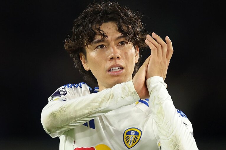 田中碧はプレミアデビュー戦で持ち前のハードワークを見せ、英BBCのプレイヤーオブザマッチに選ばれるなど高く評価された ／ photograph by George Wood/Getty Images