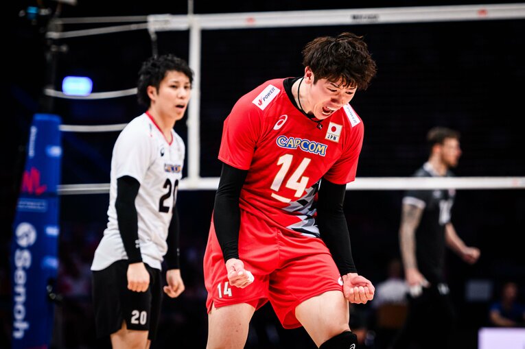 石川祐希（VNL準々決勝カナダ戦）©︎Volleyball World