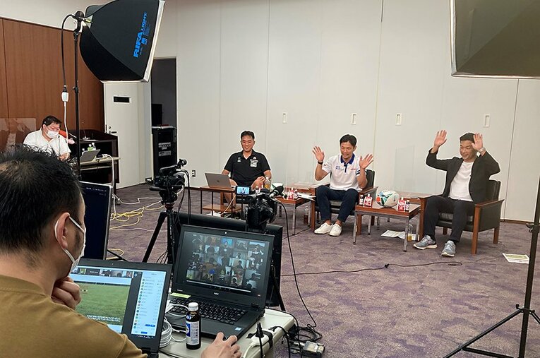 オンラインラグビーアカデミーの講師。右から神武直彦氏、廣瀬俊朗氏、太田千尋氏