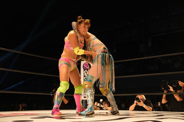 「プレッシャーも凄かったはず」フワちゃんデビュー戦で見えた“プロレスへの本気度”…師匠が明かす舞台裏「100点満点。努力の成果です」(70)