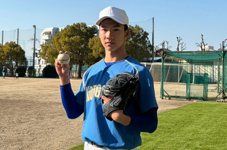 香里丘のエース・岡本翔斗は1年時の夏からエースナンバーを背負う。現在はプロ志望届の提出を考えているという　©Fumi Sawai