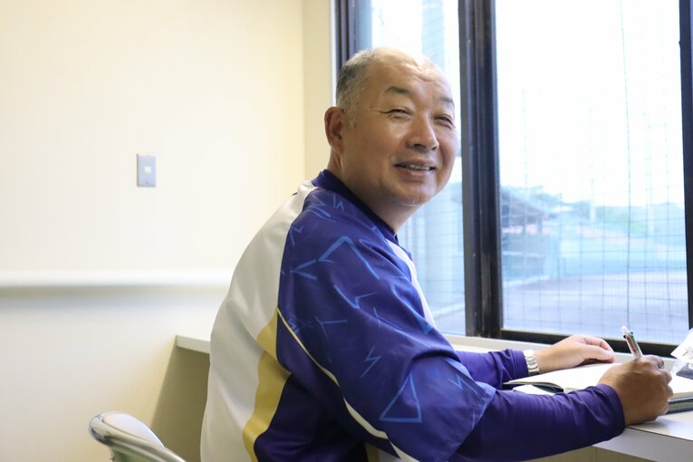 女子部長の遠藤直仁は男子部の監督経験もある　©Genki Taguchi