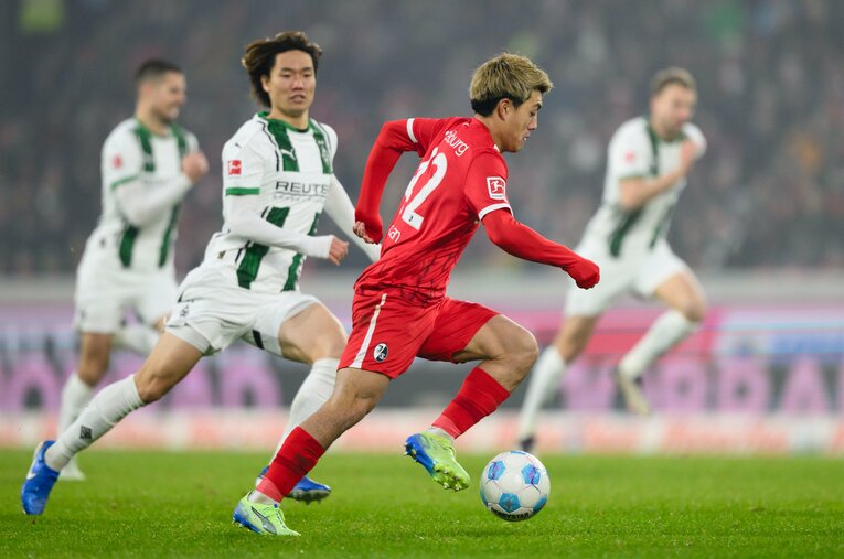 充実したシーズンを送る堂安と板倉の対戦が実現した第12節、フライブルク対ボルシアMG ／ photograph by Getty Images