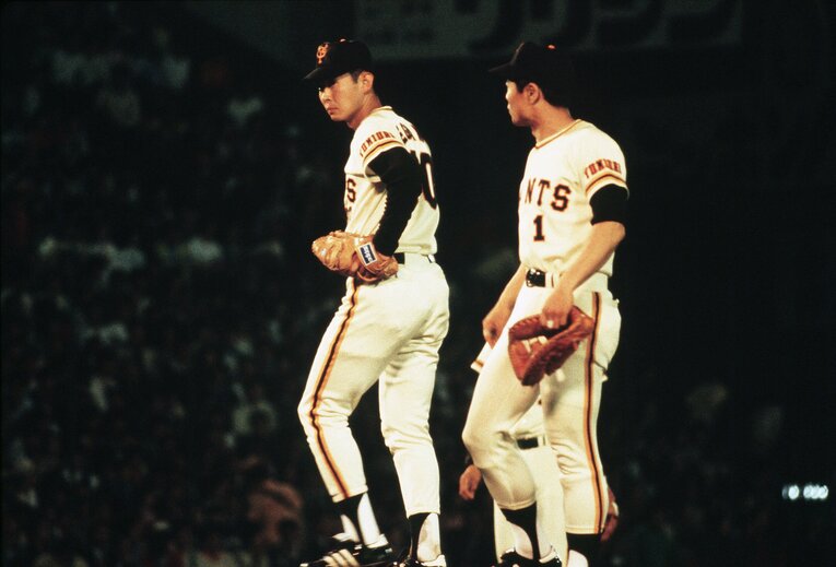 1979年6月2日、プロ初登板を飾った江川卓。テレビ視聴率は36.4％を記録。8回5失点で敗戦投手に　©JIJI PRESS