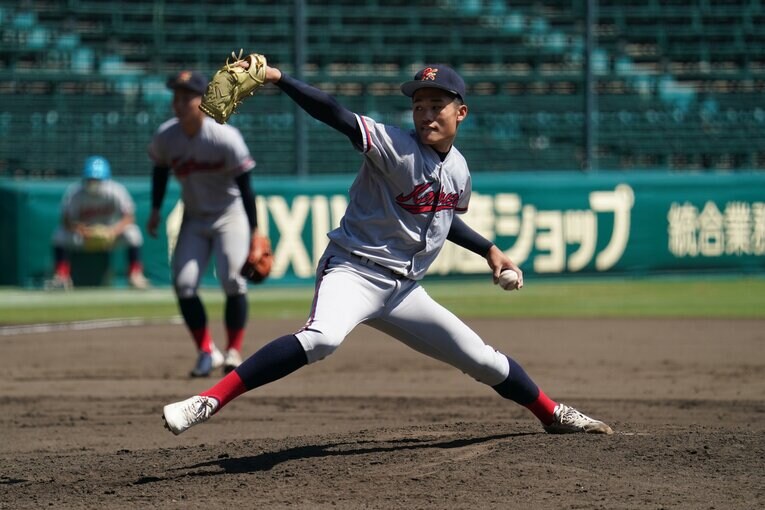森下瑠大（投手・京都国際高・178cm75kg・左投左打）　©︎Hideki Sugiyama