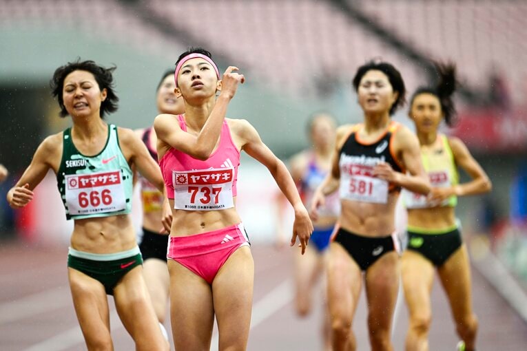 最後の150ｍで一気に後続を突き放した　©Asami Enomoto