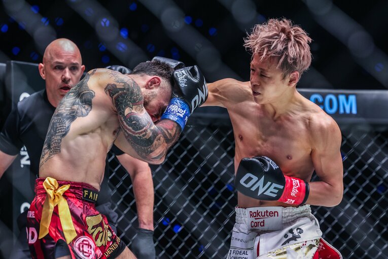 武尊vs.デニス・ピューリック。11月16日、有明アリーナ　©ONE Championship