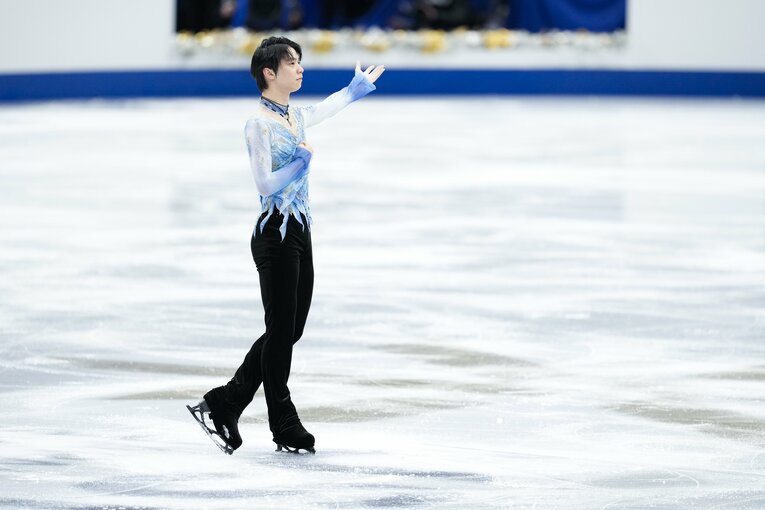 2021-2022シーズンのショートプログラム『序奏とロンド・カプリチオーソ』　©Asami Enomoto