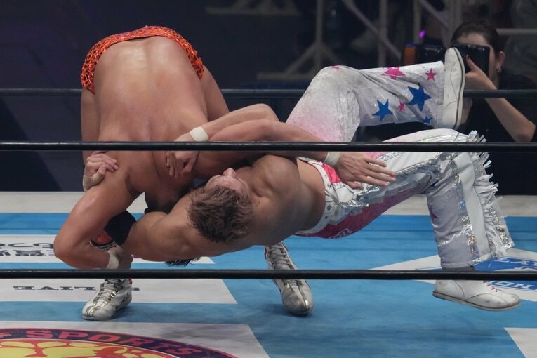 海野翔太のデスライダー　©Essei Hara