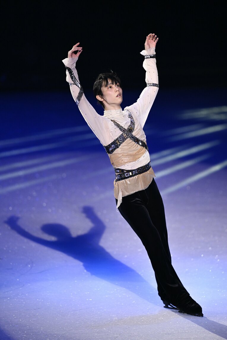 「1番、羽生結弦さん」“企画もプロデュースも出演も”羽生結弦…記者が驚いたプロ初のアイスショーの中身「まさか90分を1人で…」(23)