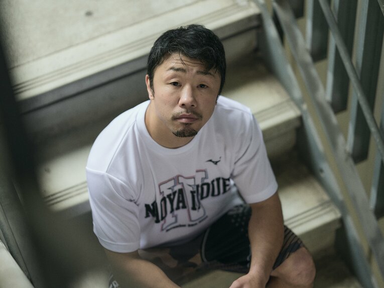 インタビューに応じた八重樫東　©Yuki Suenaga