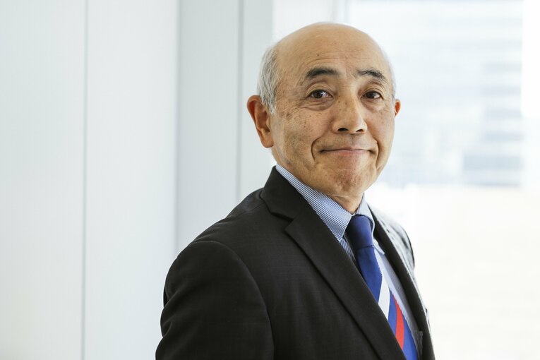 「面白くてワクワクするアンジェのサッカーを突き詰めて、プレミアを制してほしい」と語った黒澤良二前社長　©Kiichi Matsumoto