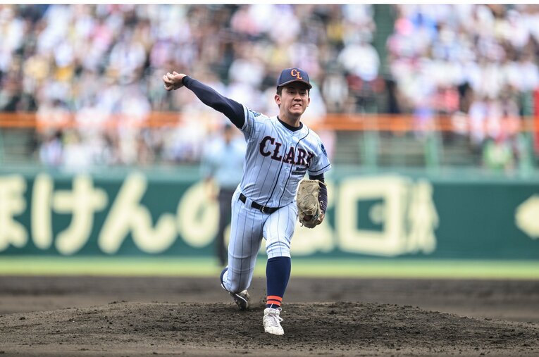 プロスカウトが注目の本格派…だけではないのが甲子園の面白いところでもある。筆者が見た大学4年間で化けそうな「晩成型」選手は…？ ／ photograph by Nanae Suzuki