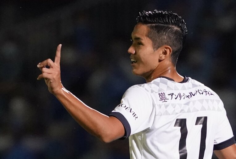 今季途中に加入したヴィッセル神戸で14試合に出場し、5ゴール7アシストという結果を残した武藤嘉紀　©Getty Images