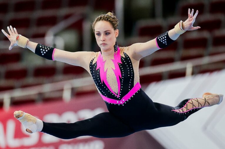 今年4月の欧州選手権で、ドイツの女子選手たちが着用した”全身スーツ（ユニタード）”が話題となった ／ photograph by Getty Images