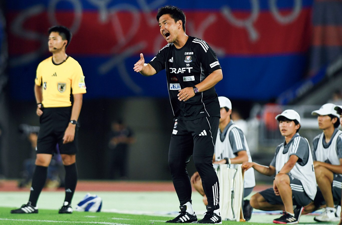 横浜F・マリノス】新人監督・大島秀夫は“最大の危機”をどのように