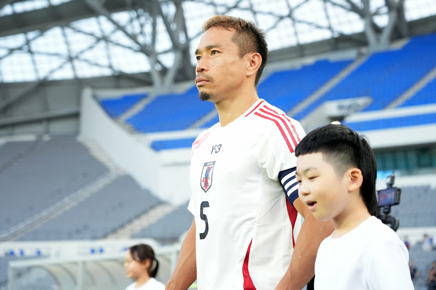 チーム最年長の38歳で大会に参加した長友。“姿勢”で伝えてくれる貴重な存在だ ©︎Koji Watanabe/Getty Images