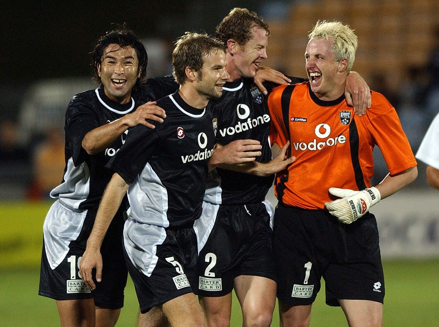 宮澤（左端）は海外でもプレーした　©Getty Images