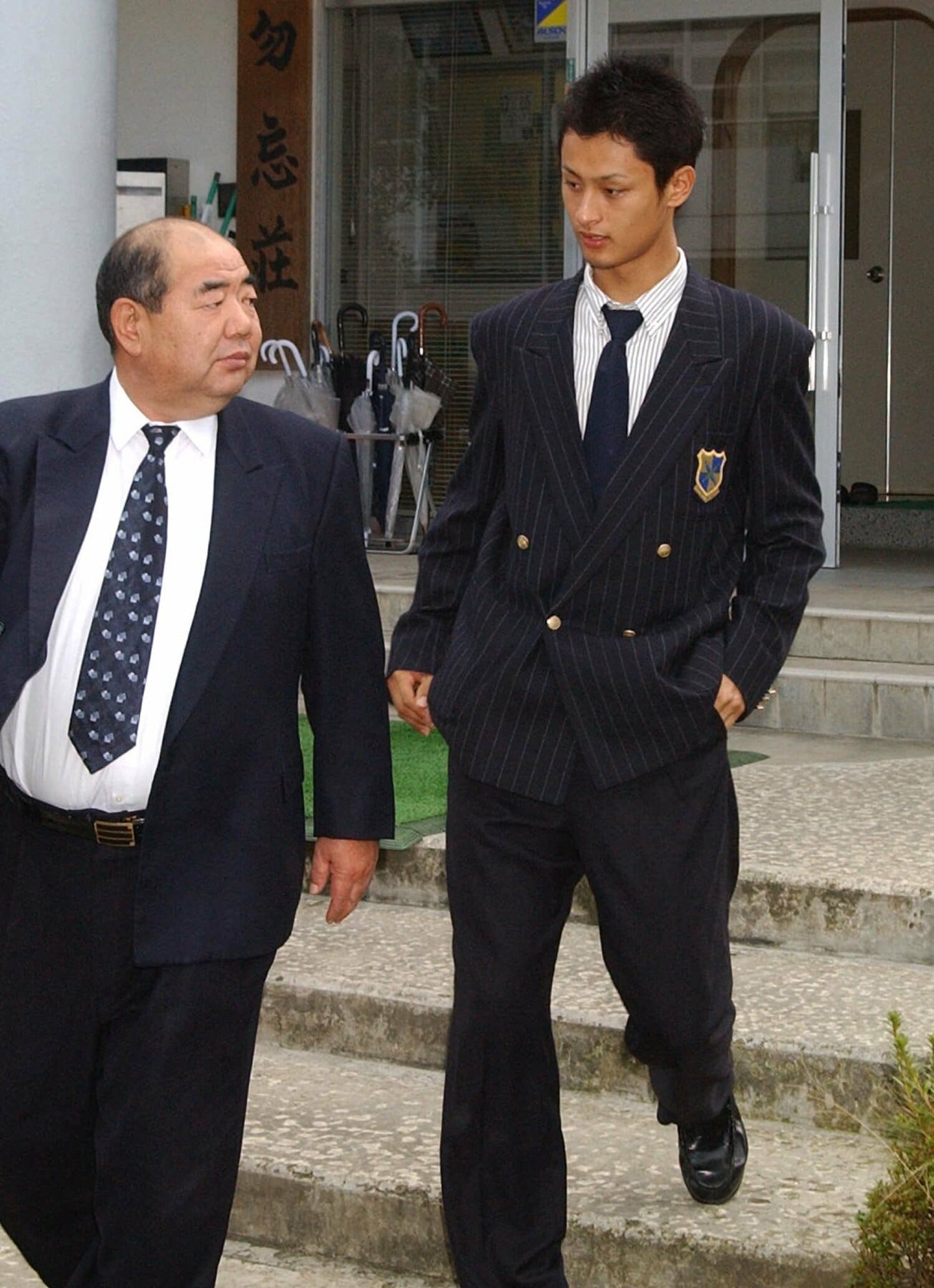 2004年ドラフト会議の日。指名を待つ、東北高校・ダルビッシュ有（当時18歳）　©JIJI PRESS