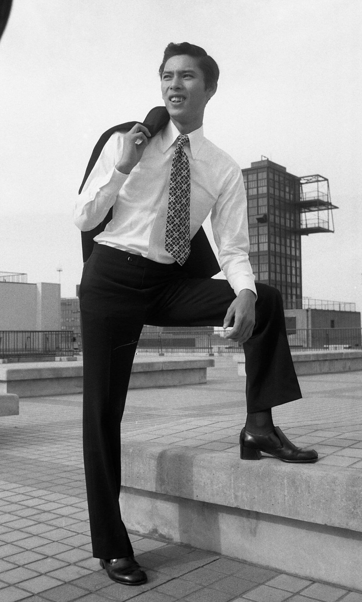 1971年ドラフトで巨人から6位指名された小林繁。写真は大丸百貨店時代。翌72年に巨人入りを決断 ©Sankei Shimbun