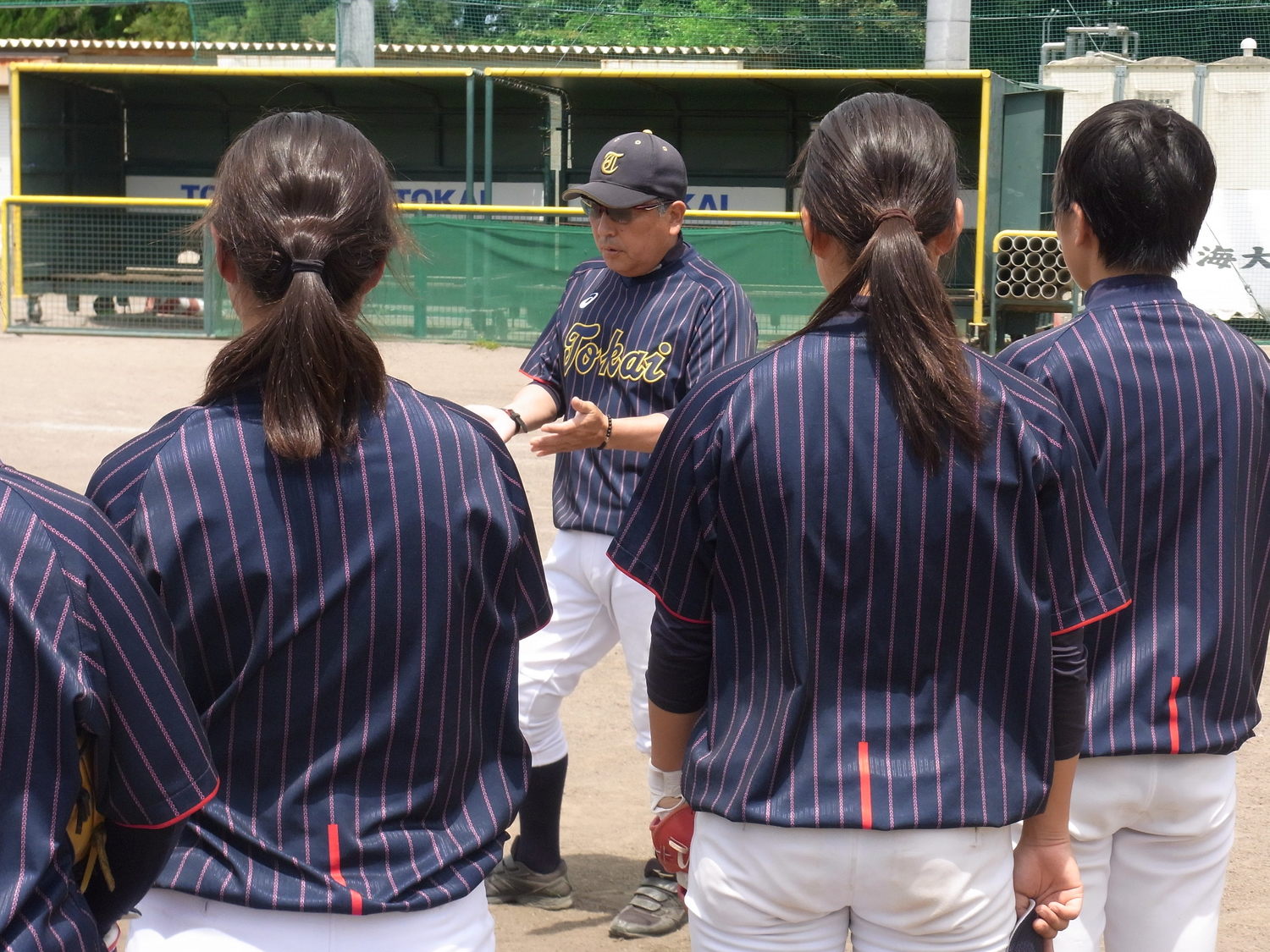 女子野球が広がることで男子野球の仕組みも 静岡初の女子高校野球部 監督 校長が取り払う先入観と固定観念とは 高校野球 Number Web ナンバー