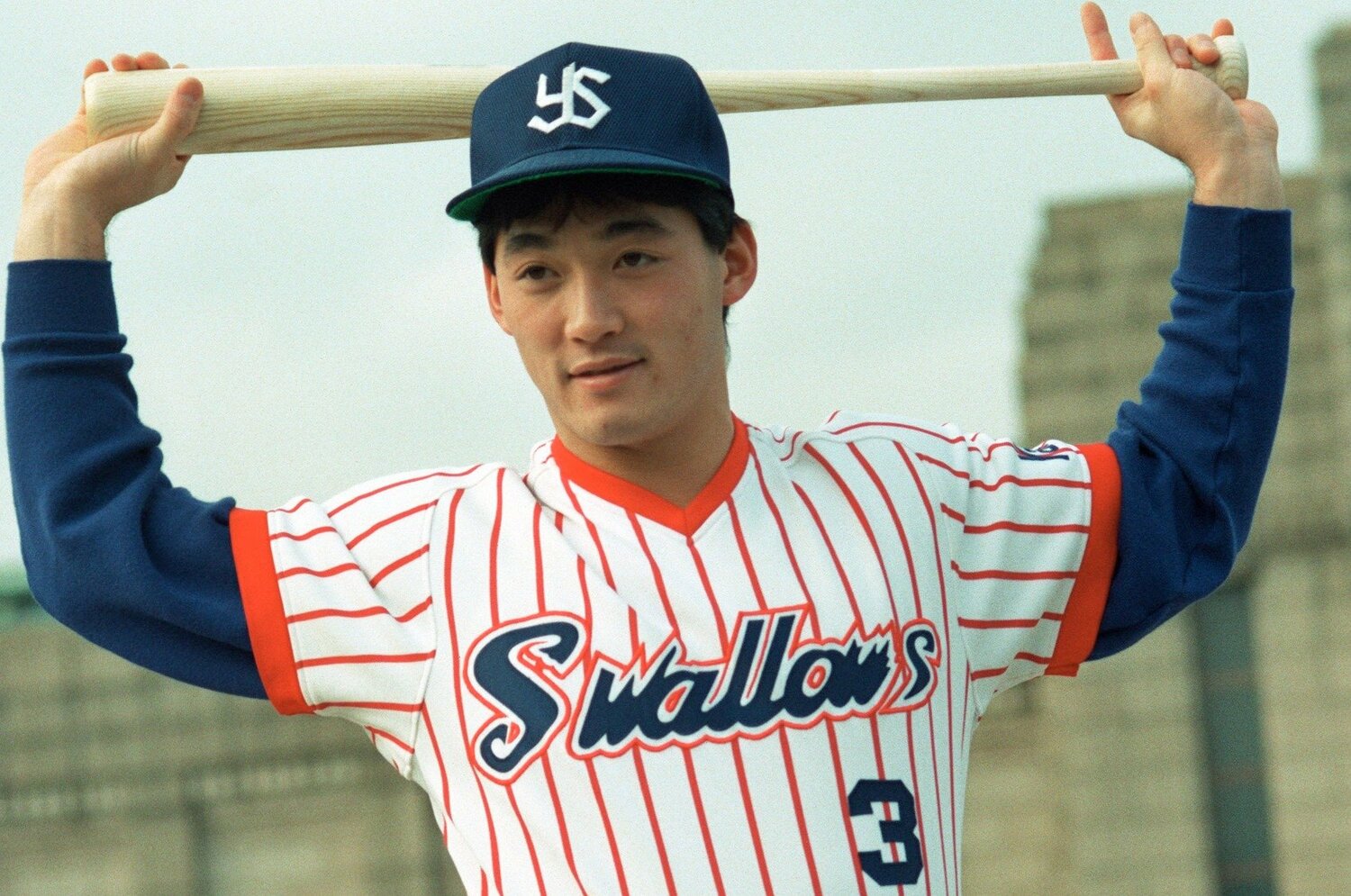 長嶋茂雄・逝去で思い出す“愛息・長嶋一茂伝説”…「試合前のフリー打撃で金が取れる」ヤクルト元スカウト部長が語る「本当の評価」と「父との共通点」<Number Web> photograph by BUNGEISHUNJU