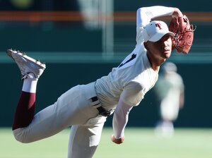 「プロもあるんじゃないか」福岡有数の進学校・東筑を甲子園に導いたバッテリーがまだまだ夢を追うワケ「違う道を目指しても許してくれる学校です」