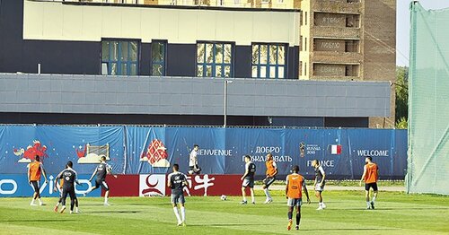 ローラン・コシェルニーを徹底解剖 - Number Web - ナンバー