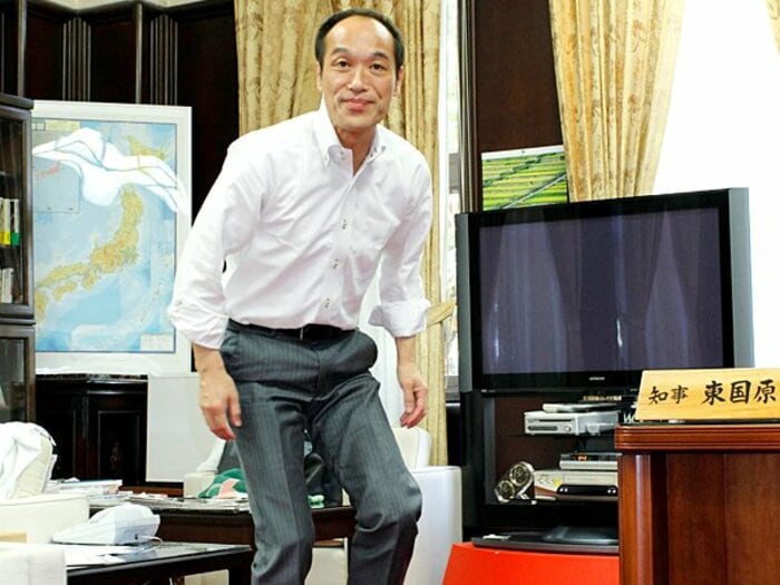 ＜私とラン＞ 東国原英夫 「練習は公務が終わってから、日没前に」＜Number Web＞ photograph by Atushi Hashimoto