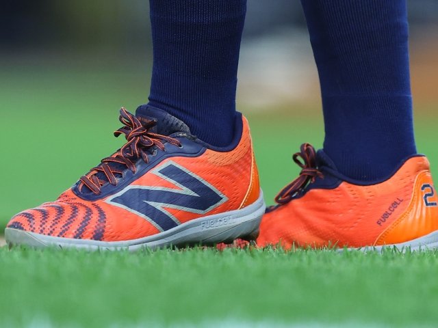 大谷翔平が契約》「おじさんっぽい運動靴」のイメージ激変