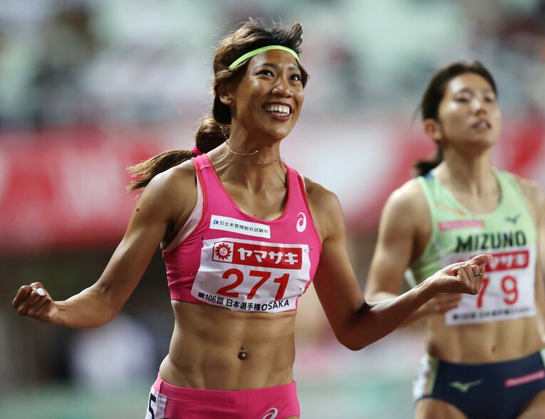 2022年に100ｍで日本選手権初優勝。女子スプリンターには珍しい26歳の遅咲きだった　©JIJI PRESS