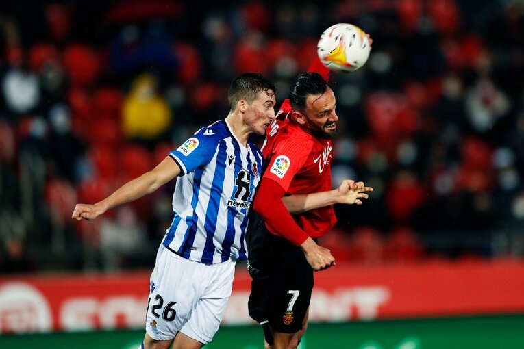 “クボが噛み合わない縦関係”に名手も同情？ 納得できない久保建英の表情、36歳ダビド・シルバの魔術〈撮影者の視点〉(35)