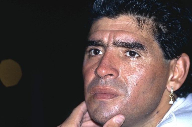 サッカープレーヤーだけでなく、世界中の人々に影響を与えてきたディエゴ・マラドーナ。この稿の主人公、エルナン・フォンセカもその1人である ／ photograph by L'EQUIPE/AFLO