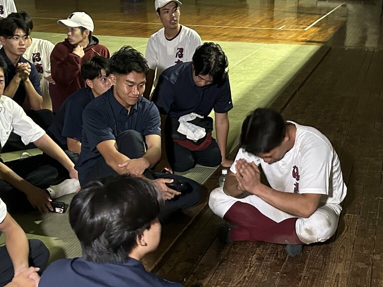 無名公立校・沼津商のドラフト初指名…後藤と仲間たちの号泣・喜び舞台裏を見る（画像は右に続きます）　　©Jun Aida