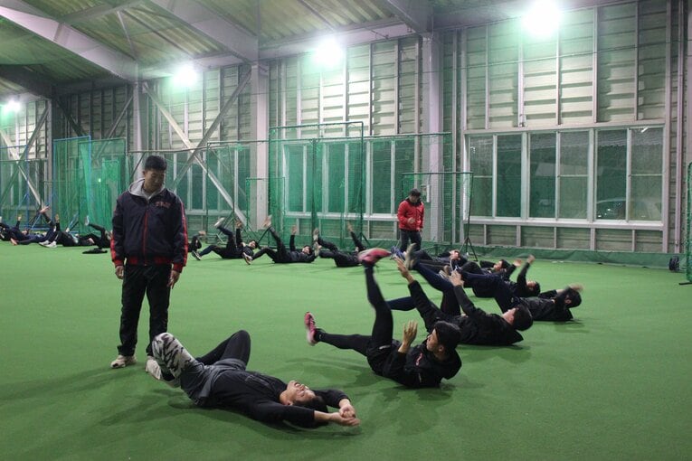 野球の練習はもちろん、安田監督はフィジカルトレーニングも重視する　©NumberWeb