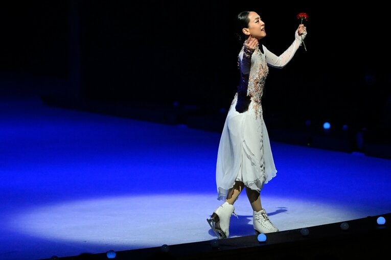 「母への永遠の愛を滑りたいな」浅田真央が明かすアイスショー『Everlasting33』に込めた“愛”「誰も見たことのない景色を届けたい」(41)