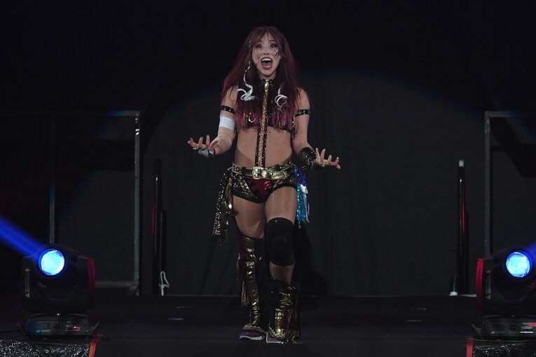 岩谷麻優vs.KAIRI