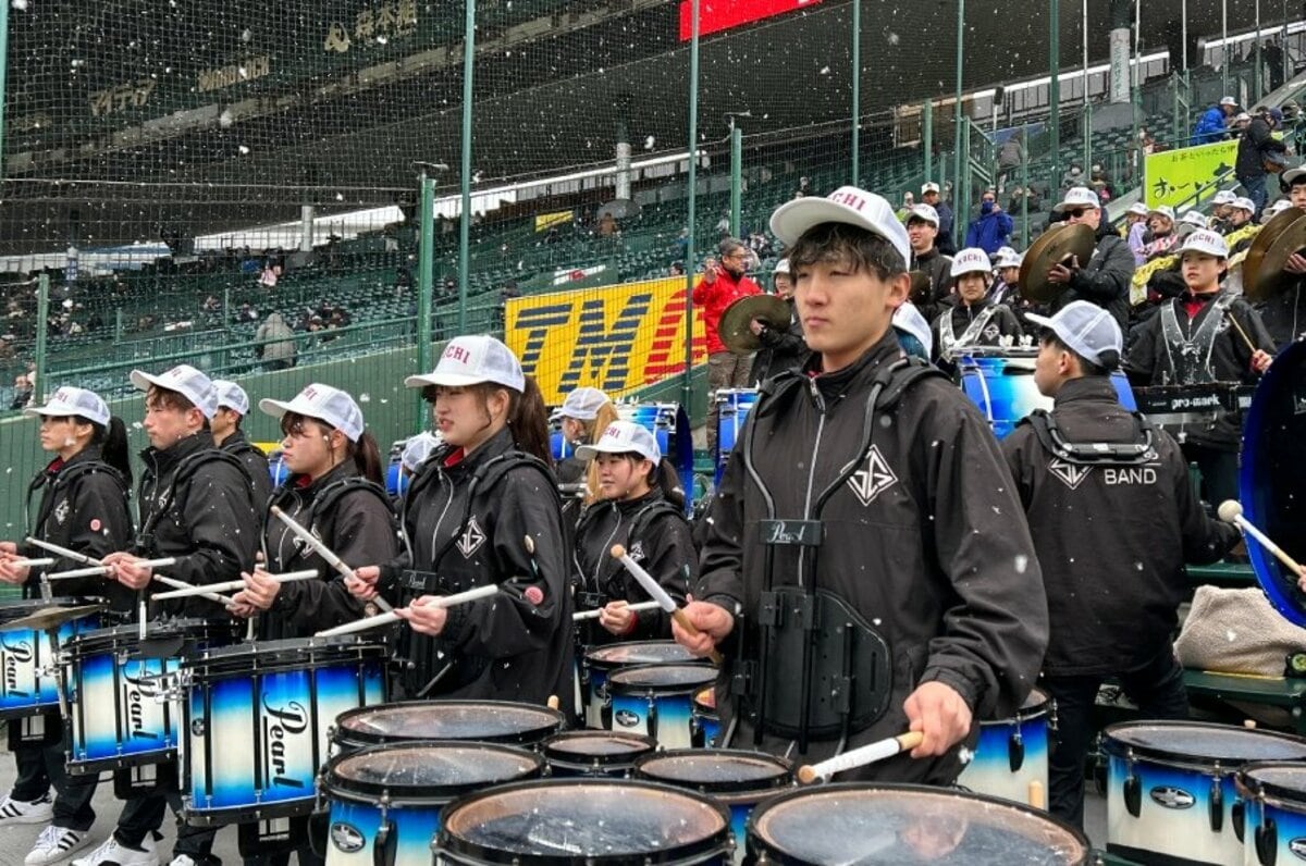 寒すぎるセンバツ「ガラガラ空席」甲子園で…記者が温まった“ある話”「被災した日本航空石川に…近江が電話」応援参加のウラ側「涙が出ました」（3／3） -  高校野球 - Number Web - ナンバー