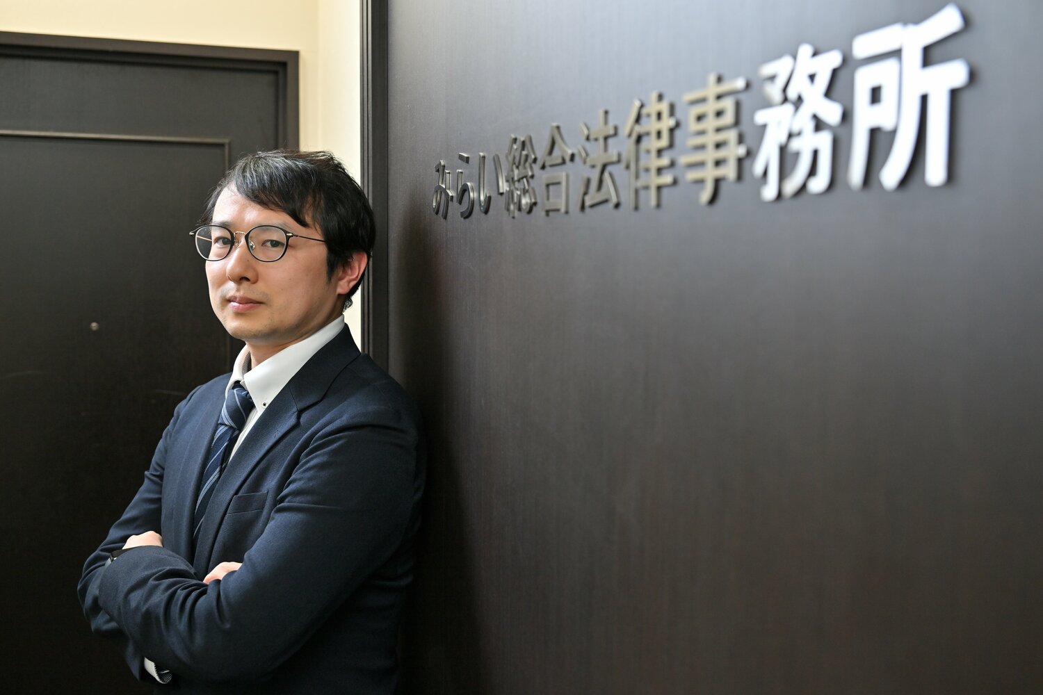 現在は千代田区内の事務所で弁護士として働いている梁瀬さん　©︎Hideki Sugiyama